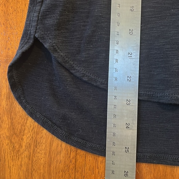 Kirkland Signature Black Cotton Slub Tee - Picture 11 of 12